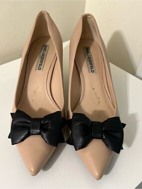 Karl Lagerfeld Nude Pointed Heels with Black Bow *Some Imperfections*